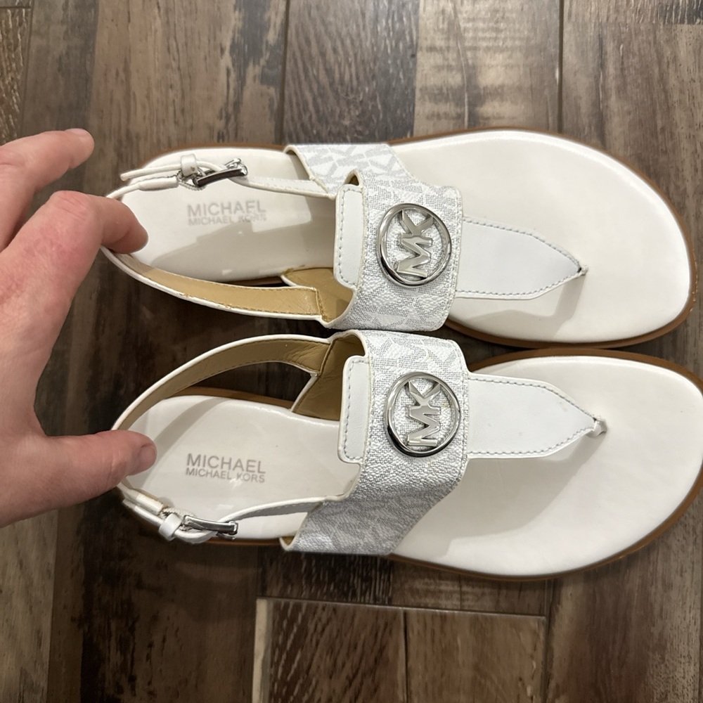 Michael Kors White and Silver Sandals - Picture 3 of 5